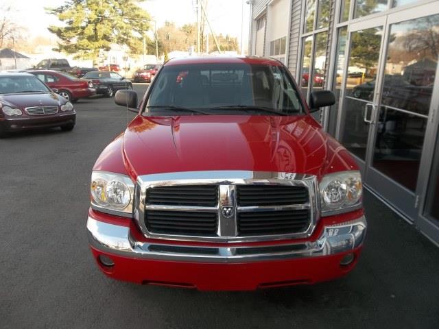 2005 Dodge Dakota SE Sport Wagon 4D