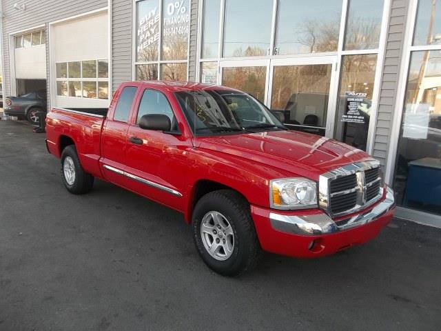 2005 Dodge Dakota SE Sport Wagon 4D