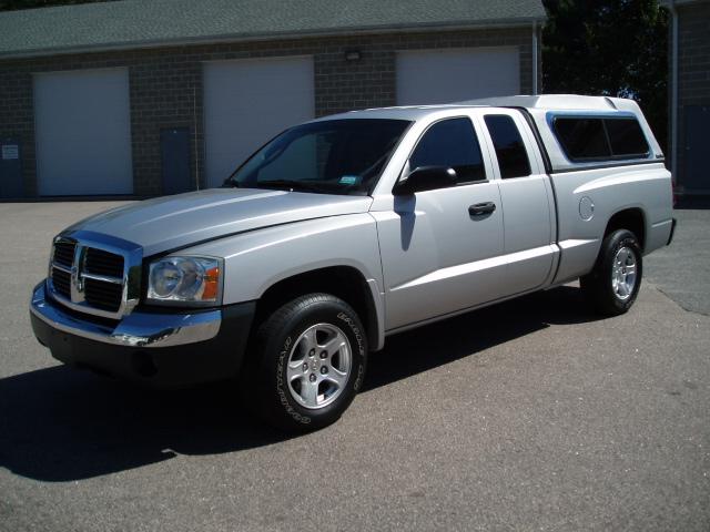 2005 Dodge Dakota SLT