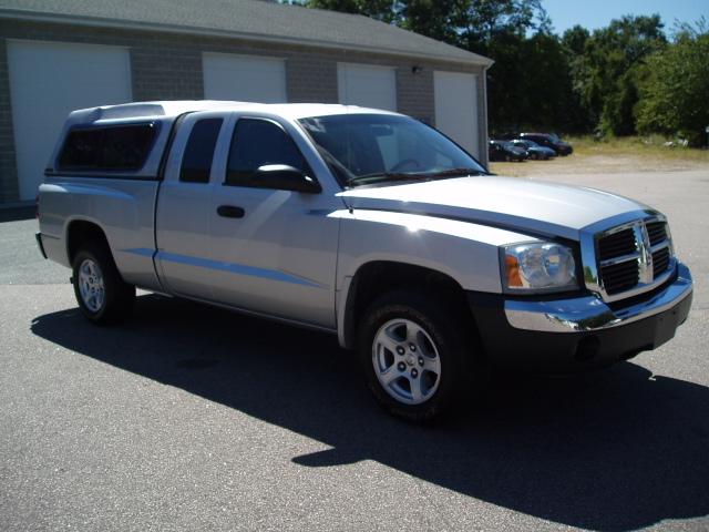 2005 Dodge Dakota SLT