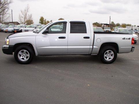 2005 Dodge Dakota SLT