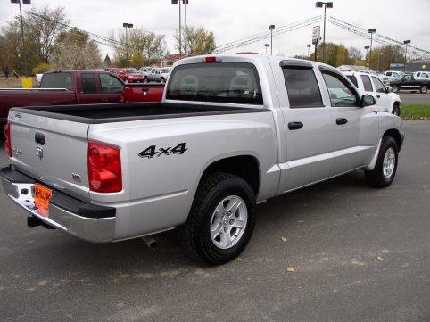 2005 Dodge Dakota SLT