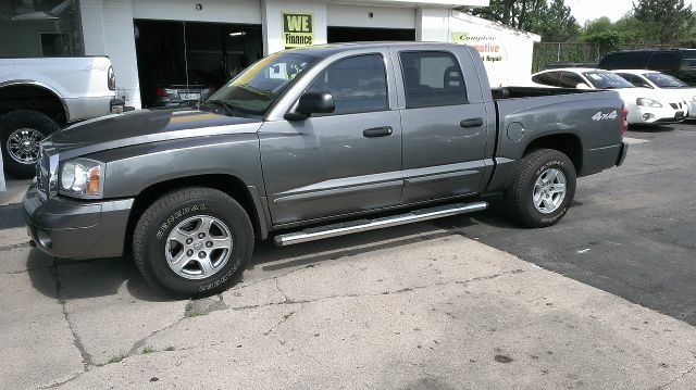 2005 Dodge Dakota Collection Rogue