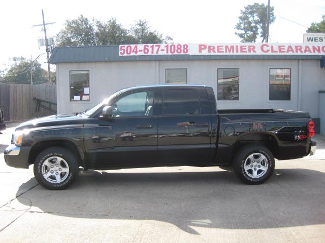 2005 Dodge Dakota SLT