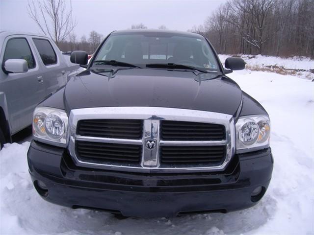 2005 Dodge Dakota SLT