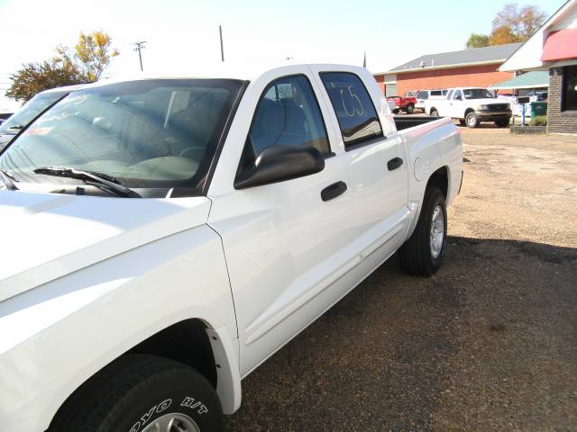 2005 Dodge Dakota SLT