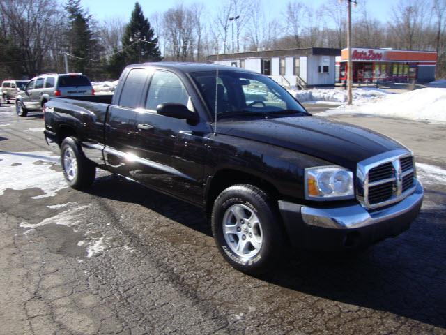 2005 Dodge Dakota SLT