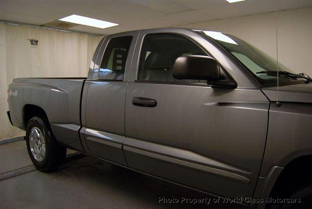 2005 Dodge Dakota CONV Custom