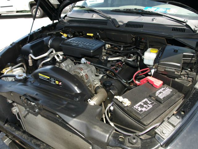 2005 Dodge Dakota 4d Wagon AWD