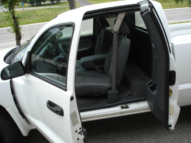 2005 Dodge Dakota 323ci Rtible