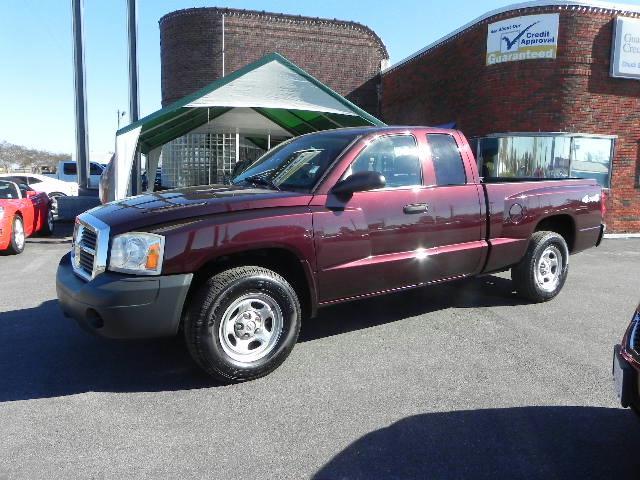 2005 Dodge Dakota Unknown