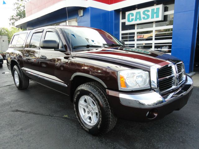 2005 Dodge Dakota Fusion SEL