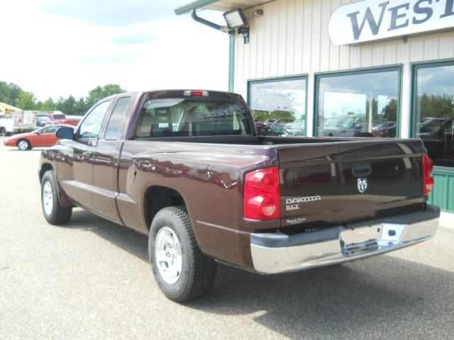 2005 Dodge Dakota SLT 4-door 4WD