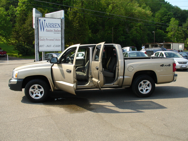 2005 Dodge Dakota Collection Rogue