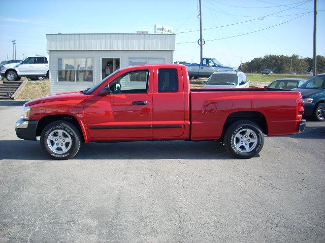 2005 Dodge Dakota SLT