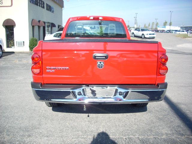 2005 Dodge Dakota SLT