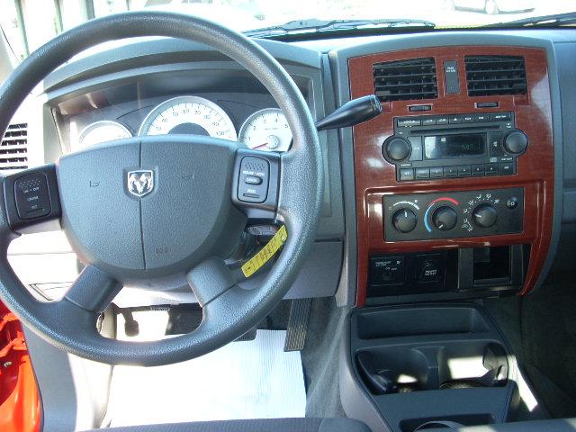 2005 Dodge Dakota SLT