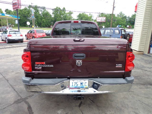 2005 Dodge Dakota Collection Rogue