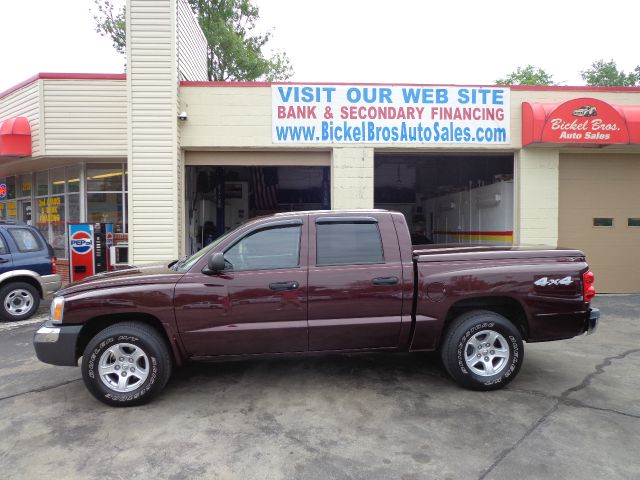 2005 Dodge Dakota Collection Rogue