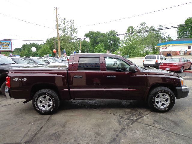 2005 Dodge Dakota Collection Rogue