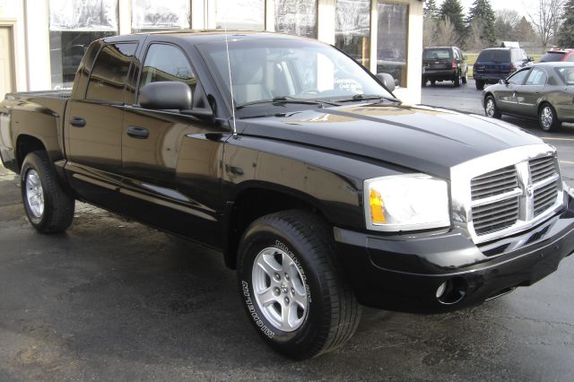 2005 Dodge Dakota Collection Rogue