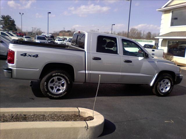 2005 Dodge Dakota Ml430 W/gps