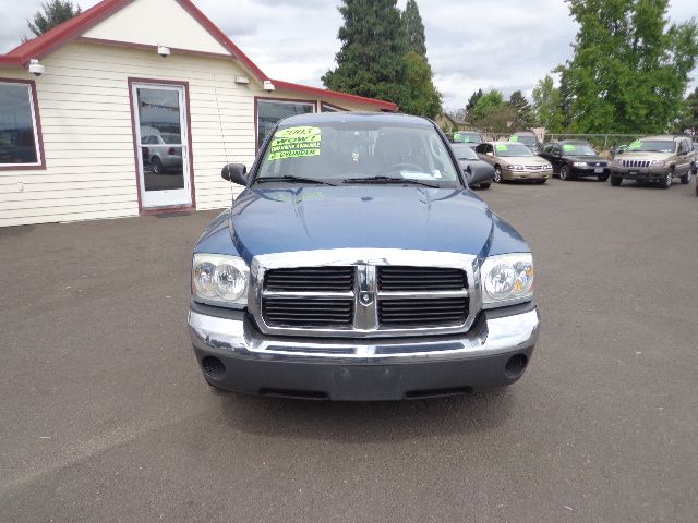 2005 Dodge Dakota SLT