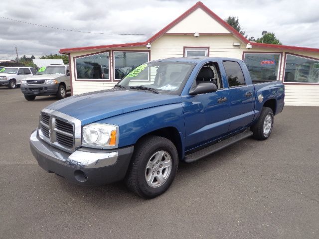 2005 Dodge Dakota SLT