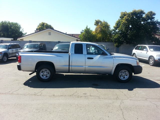 2005 Dodge Dakota 323ci Rtible