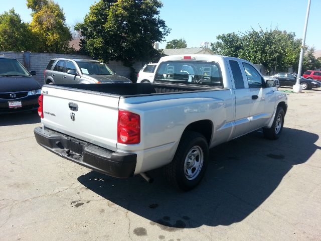 2005 Dodge Dakota 323ci Rtible