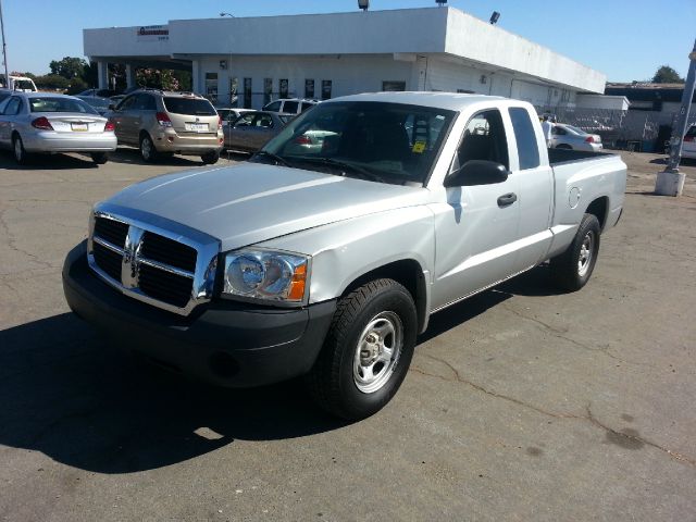 2005 Dodge Dakota 323ci Rtible