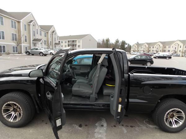 2005 Dodge Dakota Unknown