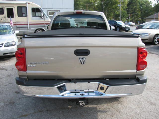 2005 Dodge Dakota SLT 4-door 4WD