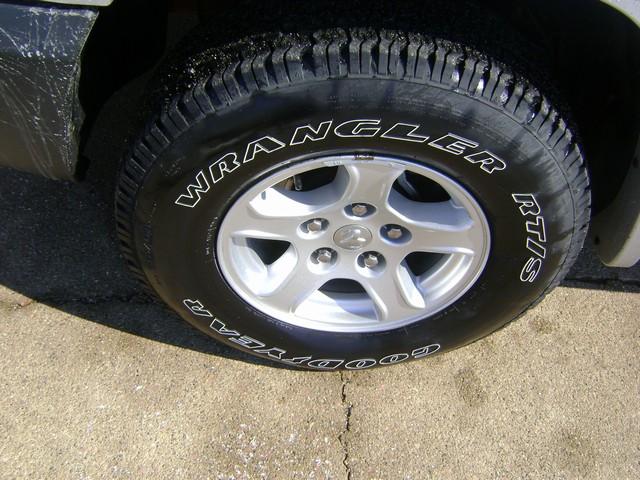 2005 Dodge Dakota SLT