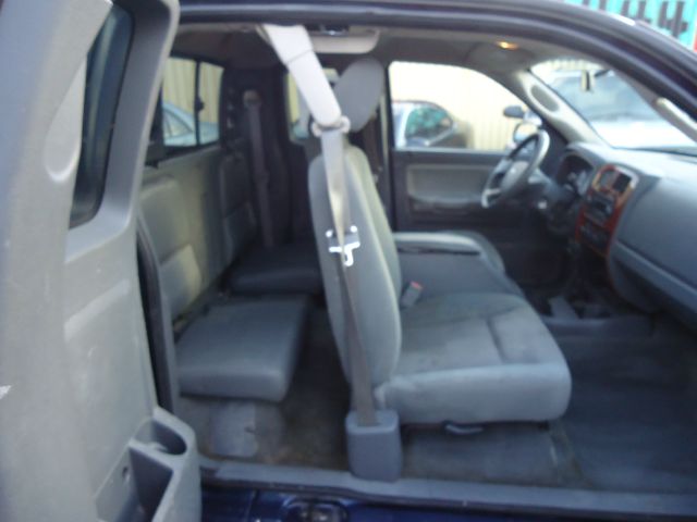 2005 Dodge Dakota SLT 4-door 4WD