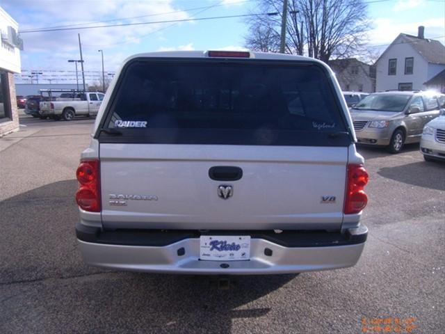 2005 Dodge Dakota SLT