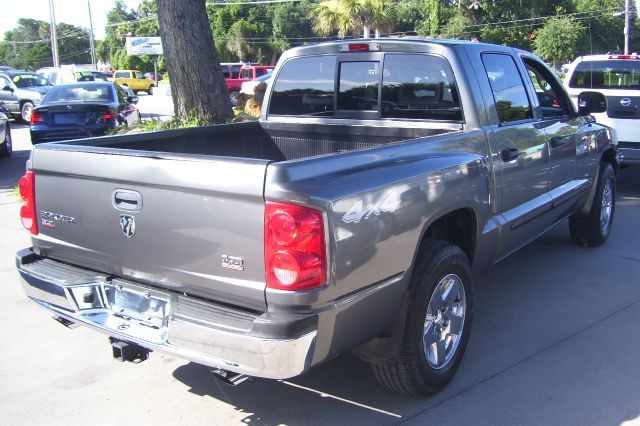 2005 Dodge Dakota Collection Rogue