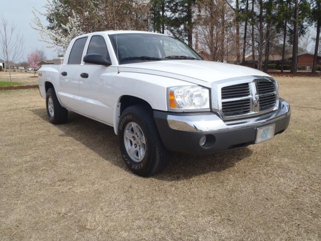 2005 Dodge Dakota SLT