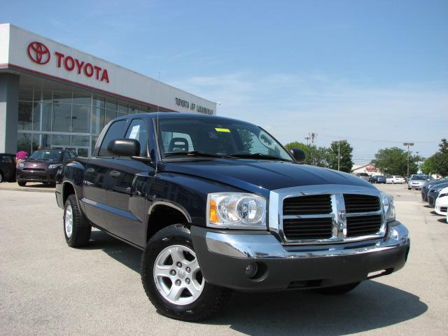 2005 Dodge Dakota SLT