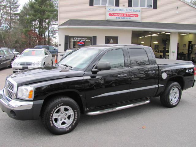 2005 Dodge Dakota SLT