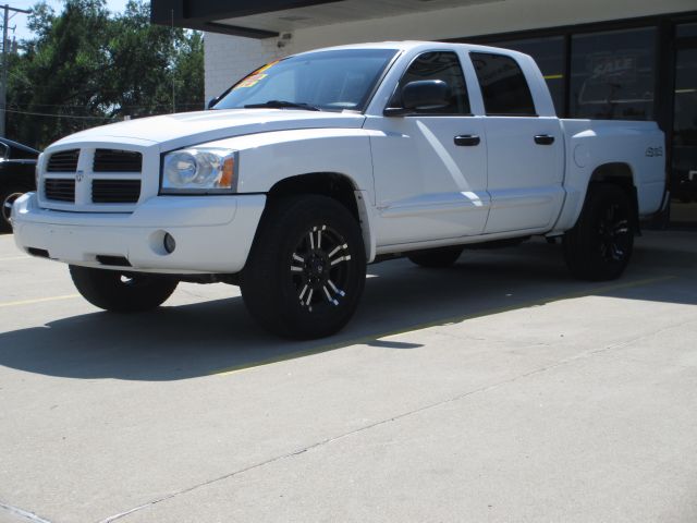 2006 Dodge Dakota 4d Wagon AWD