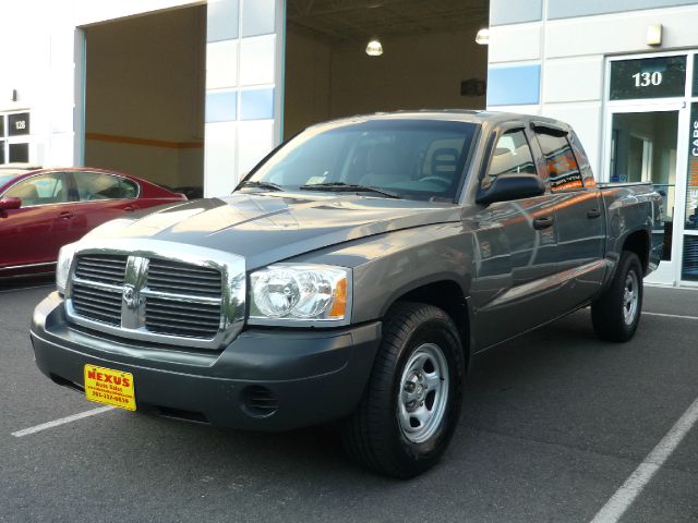 2006 Dodge Dakota 4dr LX 4WD Auto