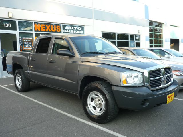 2006 Dodge Dakota 4dr LX 4WD Auto