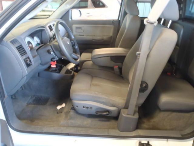 2006 Dodge Dakota SLT 4-door 4WD