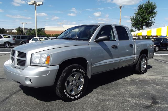 2006 Dodge Dakota Collection Rogue