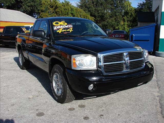 2006 Dodge Dakota SLT