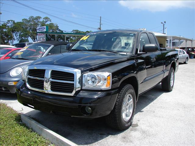 2006 Dodge Dakota SLT