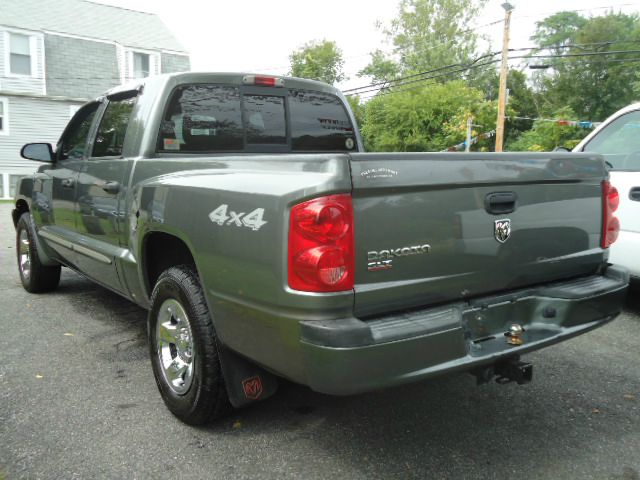 2006 Dodge Dakota Collection Rogue