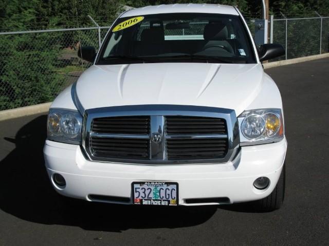 2006 Dodge Dakota SLT