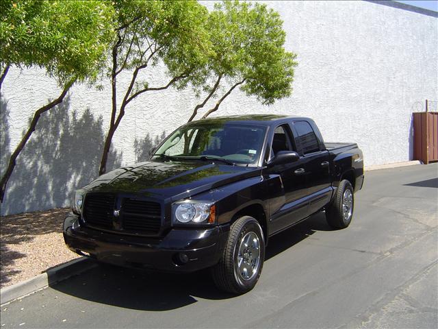 2006 Dodge Dakota SLT